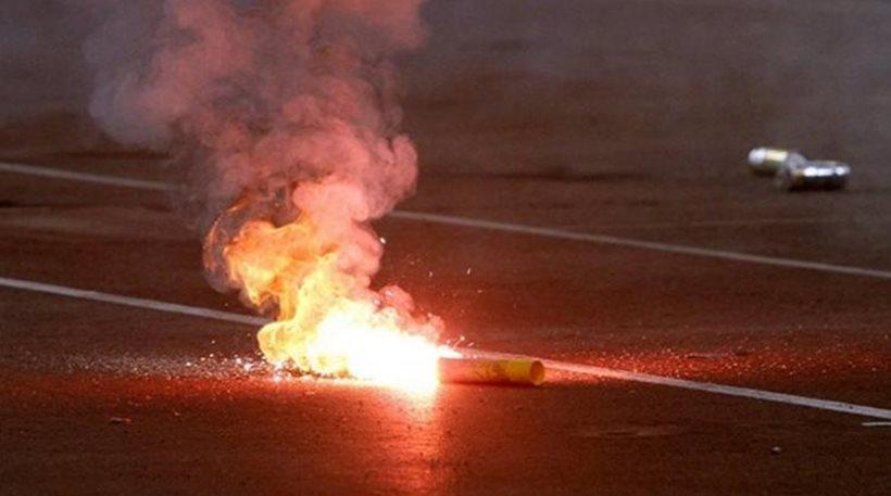 Πάσχα: Βαρύς απολογισμός από τις κροτίδες – 5 ανήλικοι στα Παίδων, μάχη για 14χρονο