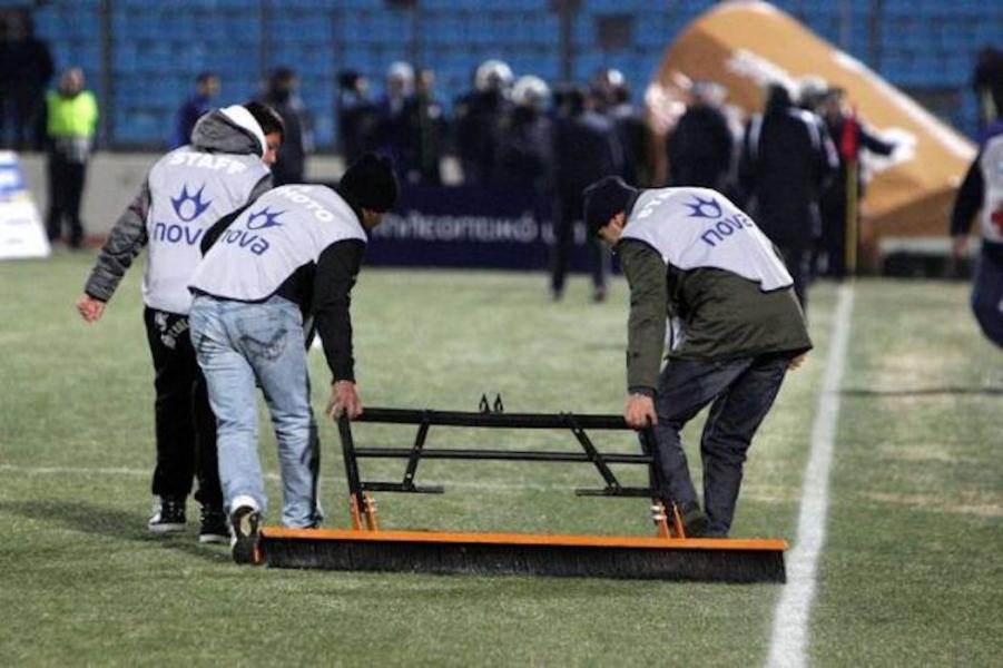 Τα... εκχιονιστικά σούπες στους Ζωσιμάδες το 2012.