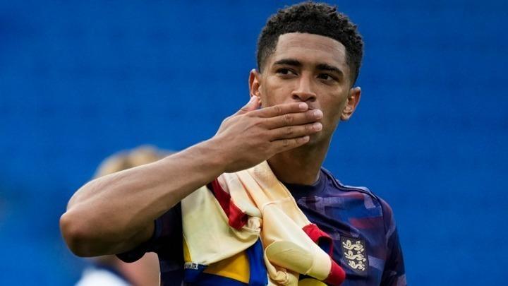 Ενόχληση στη Ρεάλ Μαδρίτης για τη διαχείριση του Τζουντ Μπέλιγχαμ από την Αγγλία