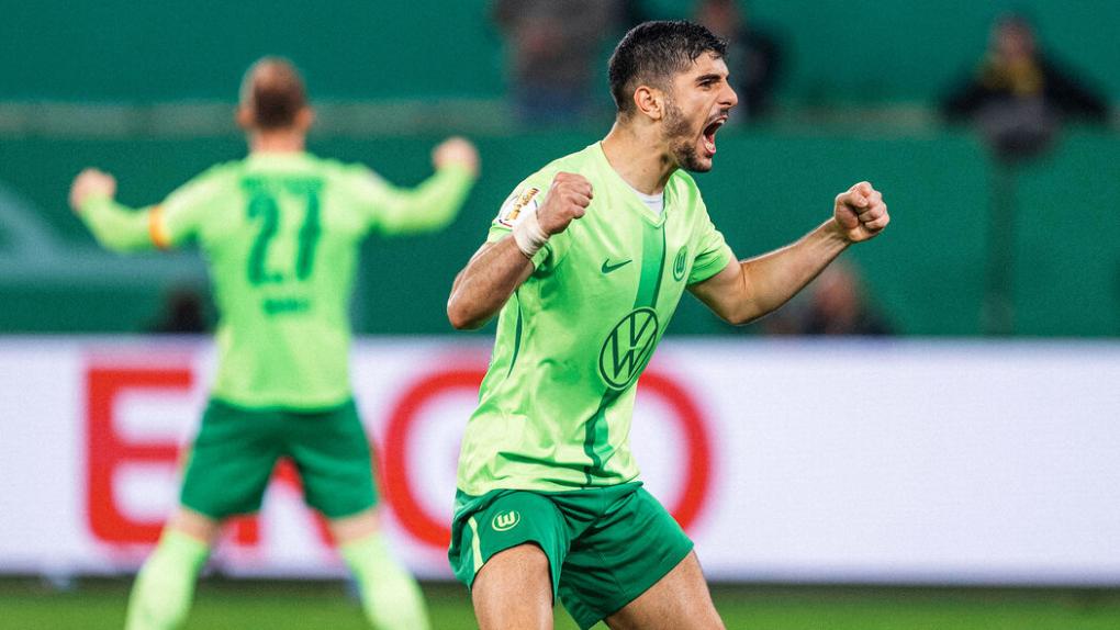 Απομάκρυνση ή πάσα: Τρελή ασίστ του Κουλιεράκη στην Γερμανία (vid)