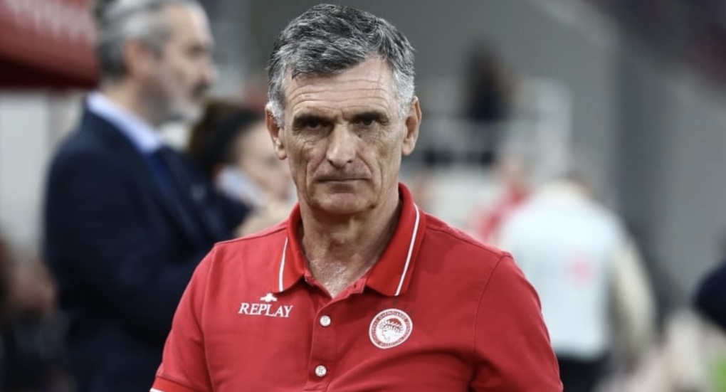 Η έκπληξη του Ολυμπιακού για δεξί μπακ!