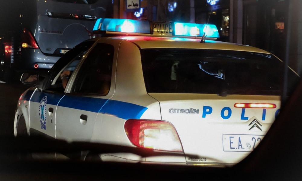 Συναγερμός στην Πεύκη: Εντοπίστηκε οβίδα σε οικοδομή