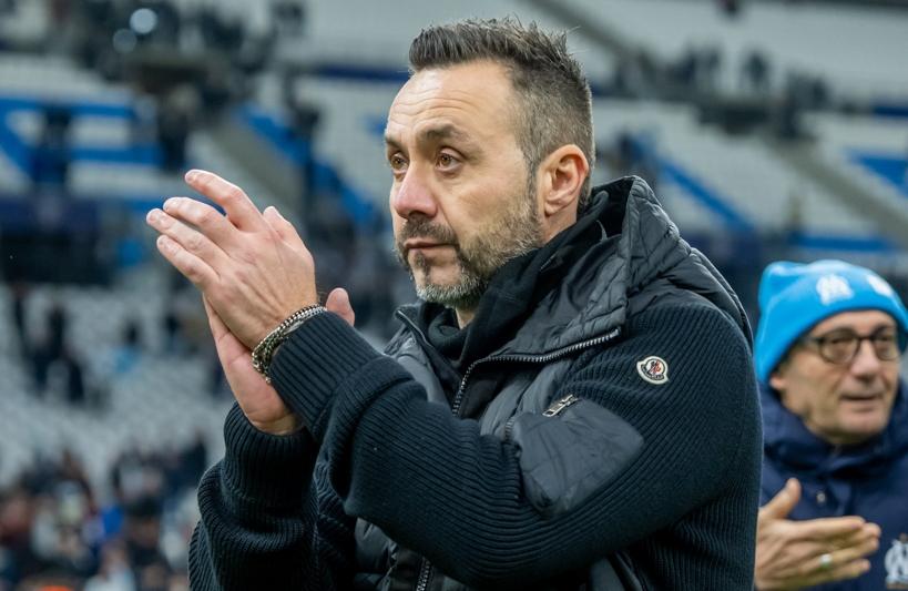 Γυρίζει σελίδα με Ντε Τσέρμπι στον πάγκο