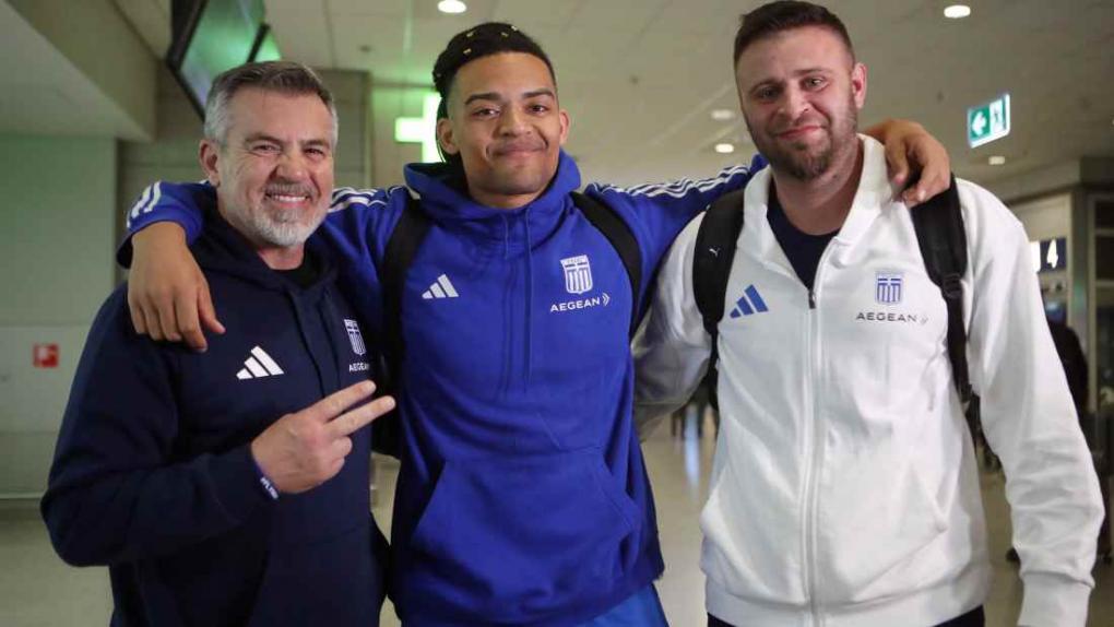 Επέστρεψε στην Αθήνα η ελληνική αποστολή με «ασημένιο» Καραλή και καλές εμφανίσεις (pics)