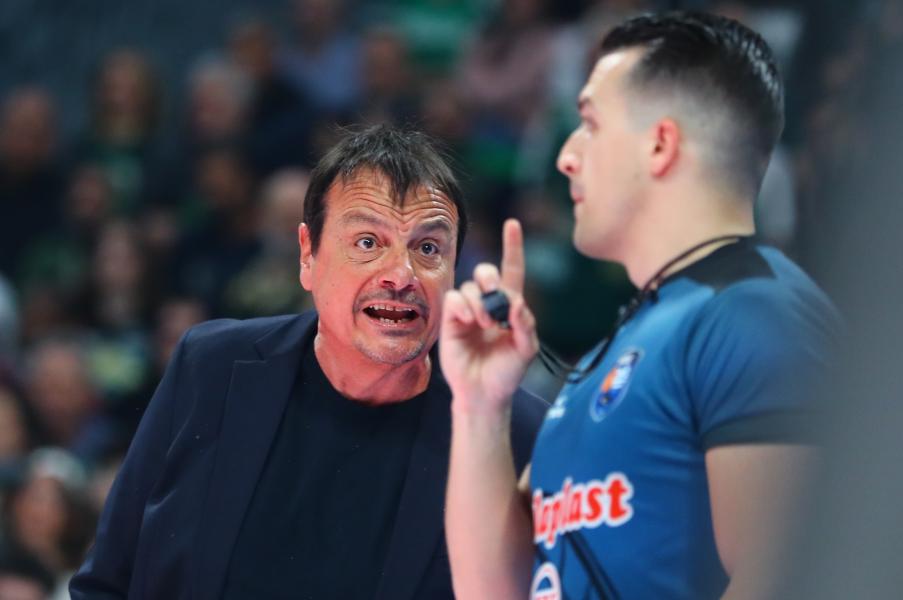 Χείμαρρος Αταμάν για ελληνοποιήσεις, διαιτησία και την απάντηση του ρέφερι στο ματς!