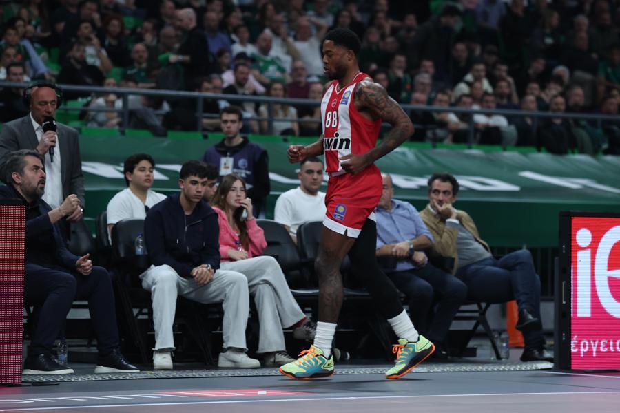 Ολυμπιακός: Την Τρίτη οι εξετάσεις του Ταϊρίκ Τζόουνς