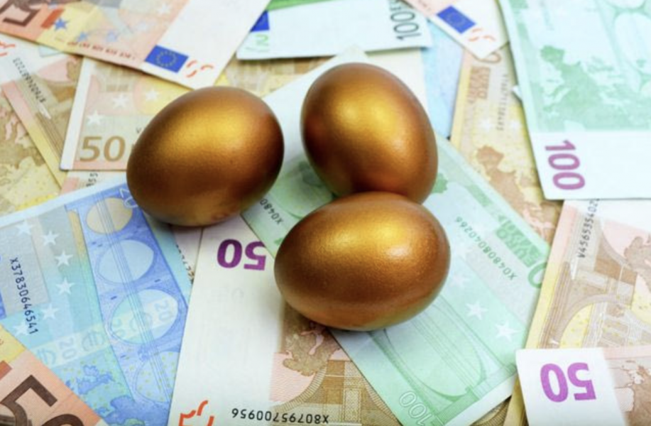 Δώρο Πάσχα: Πότε μπαίνει και πώς υπολογίζεται – Τι ισχύει για τον κατώτατο μισθό