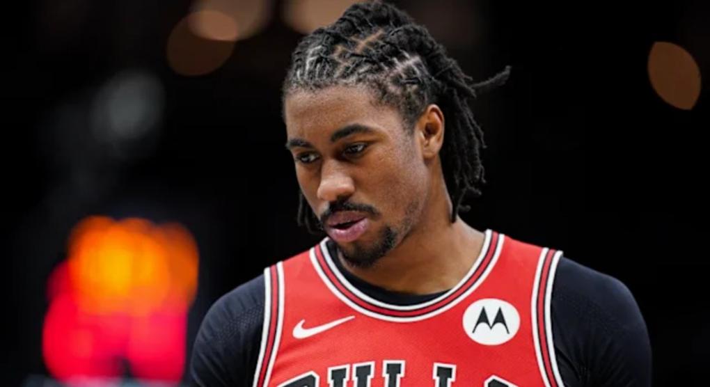 Οι Μπουλς «τελείωσαν» τον Άιβι μετά τα ομοφοβικά σχόλια!