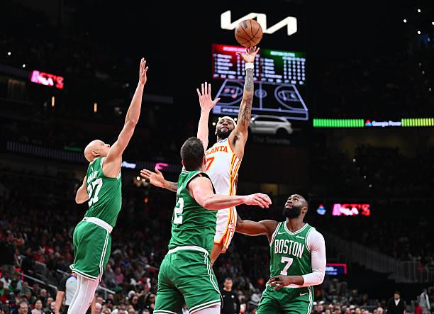 Μεγάλη νίκη των Χοκς κόντρα στους Σέλτικς