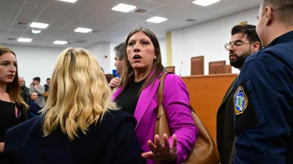 Παρέμβαση Σεβαστίδη για δίκη Τεμπών: «Κάποιοι εκκολάπτουν το αυγό του φιδιού σε άλλη συσκευασία»