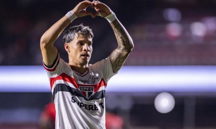 «Ο Παναθηναϊκός κοιτάζει τον Φερεϊρίνια»