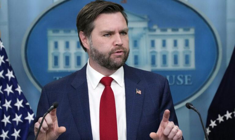 CNN: Το Ιράν έχει εκφράσει την προτίμησή του για διαπραγματεύσεις με τον Βανς