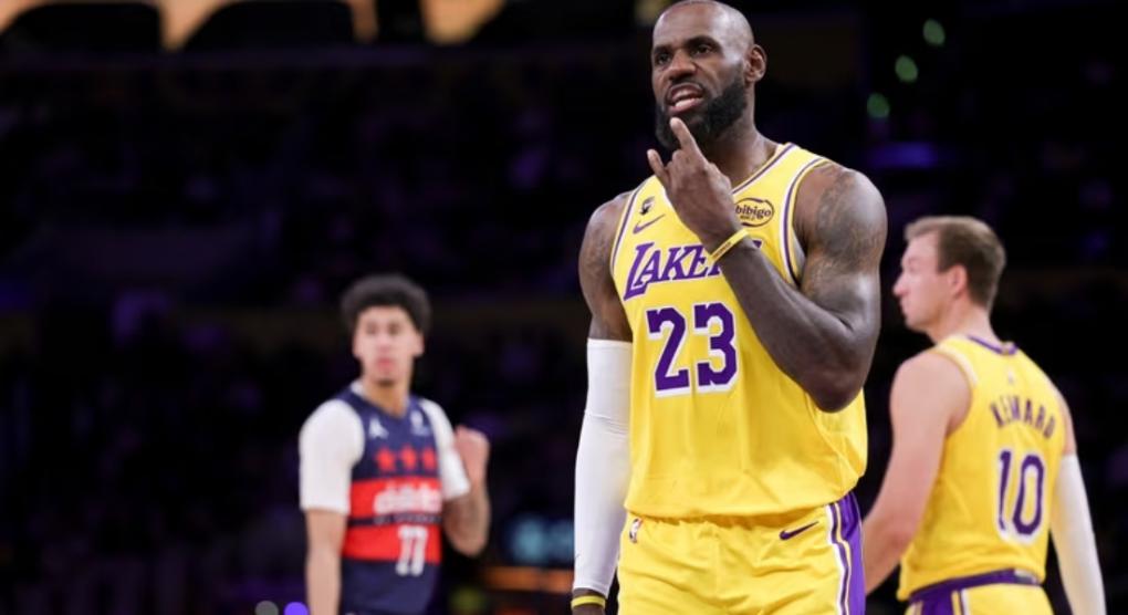 Lakers' Corner: Ο… τελειωμένος Λεμπρόν «έσπασε» το ρεκόρ του και διέλυσε τους Ουίζαρντς