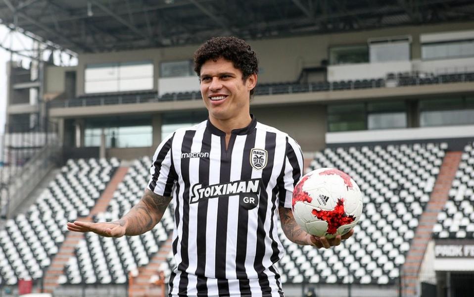 Αποσύρθηκε σε ηλικία 40 ετών ο Μάρσιο Αζεβέδο