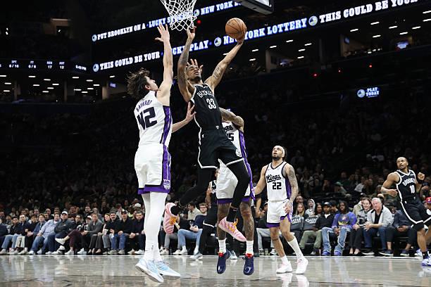 Οι Νετς με επιθετική πολυφωνία «λύγισαν» τους Κινγκς