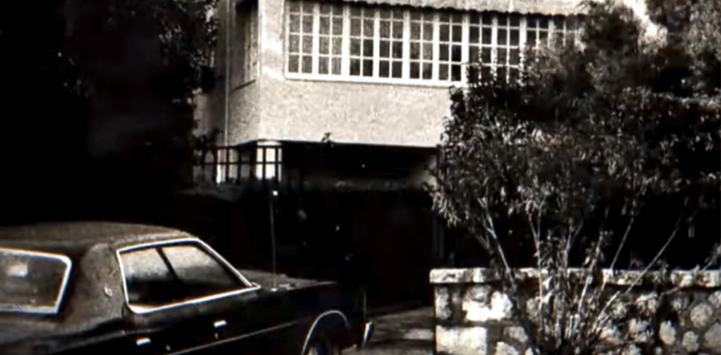 Ήξερε πολλά, δεν την ήξερε κανείς: Ποια ήταν η γυναίκα - γρίφος που «έδωσε» την 17 Νοέμβρη για 11 εκατομμύρια