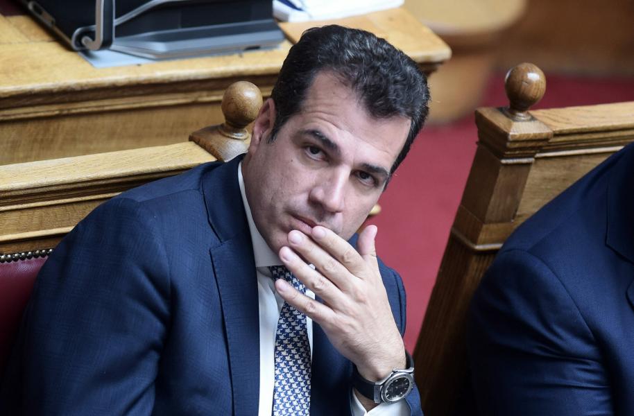 Και με τον Πλεύρη και με τους 200 εκτελεσμένους κομμουνιστές