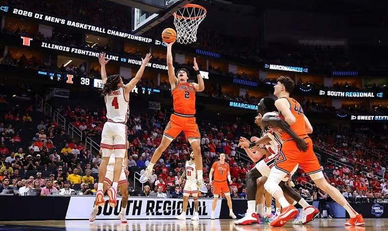 Στο Elite 8 του NCAA το Ιλινόι του Αντρέι Στογιάκοβιτς (vid)