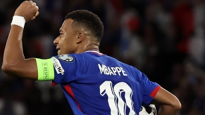 Μπαπέ: «Δυσκολεύομαι να πιστέψω ότι θα καταρρίψω το ρεκόρ του Κλόζε»