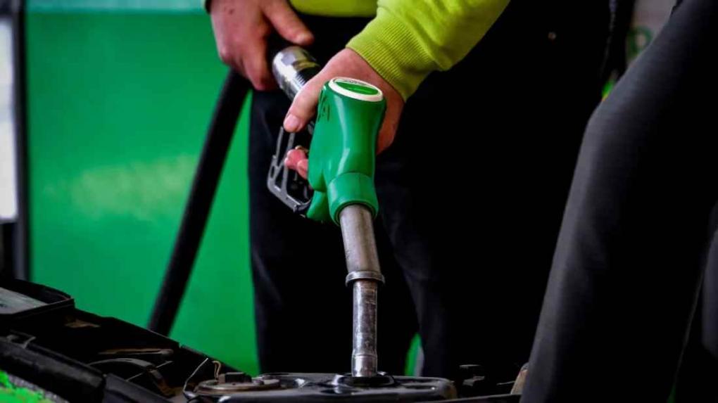 Fuel Pass: Ανάλογα με τo ΑΦΜ οι αιτήσεις μετά το «μπλακ άουτ» – Δείτε πότε θα κάνετε αίτηση