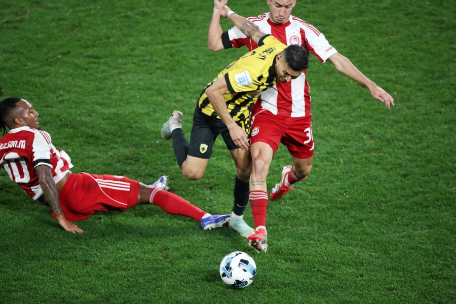 Live: Ολυμπιακός - ΑΕΚ