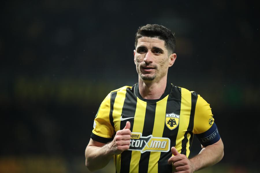 Μάνταλος: «Η ΑΕΚ θέλει να κερδίζει όπου κι αν παίζει, πάμε για τη νίκη με τον Ολυμπιακό»