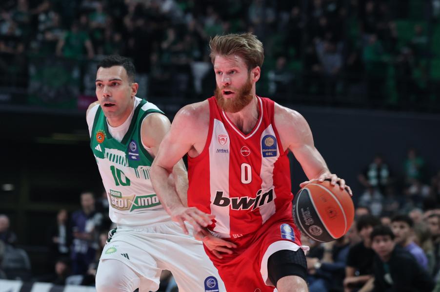 Μήνυμα Ουόκαπ στα… ελληνικά: «Φίλοι του Ολυμπιακού και του Παναθηναϊκού, σας ευχαριστώ - Για αυτό αγαπώ την Ελλάδα»