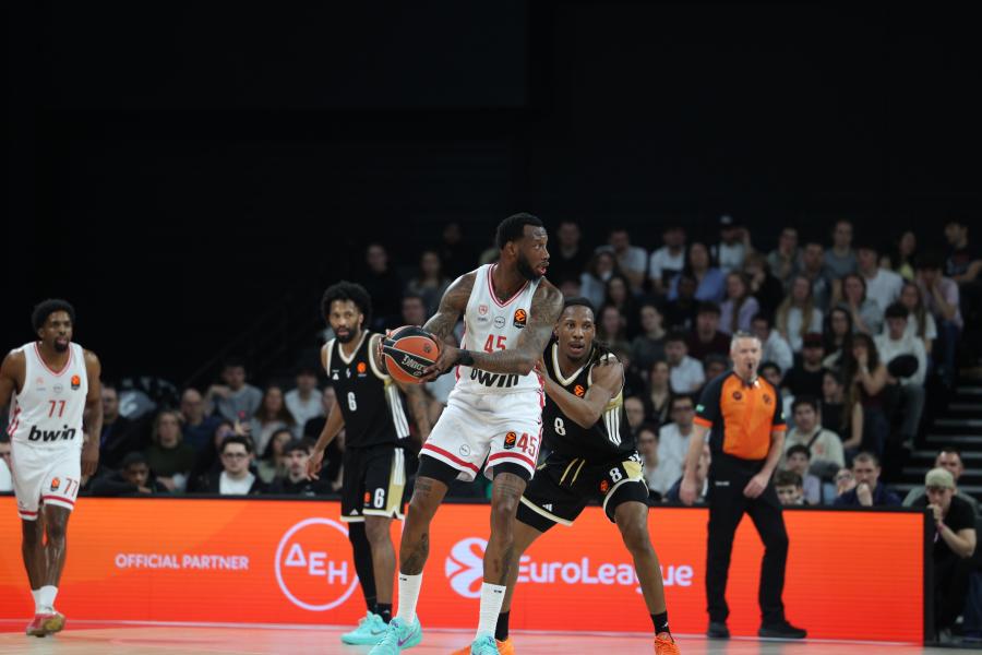 Χολ: «Δε με φοβίζει η κατάρα της πρώτης θέσης»