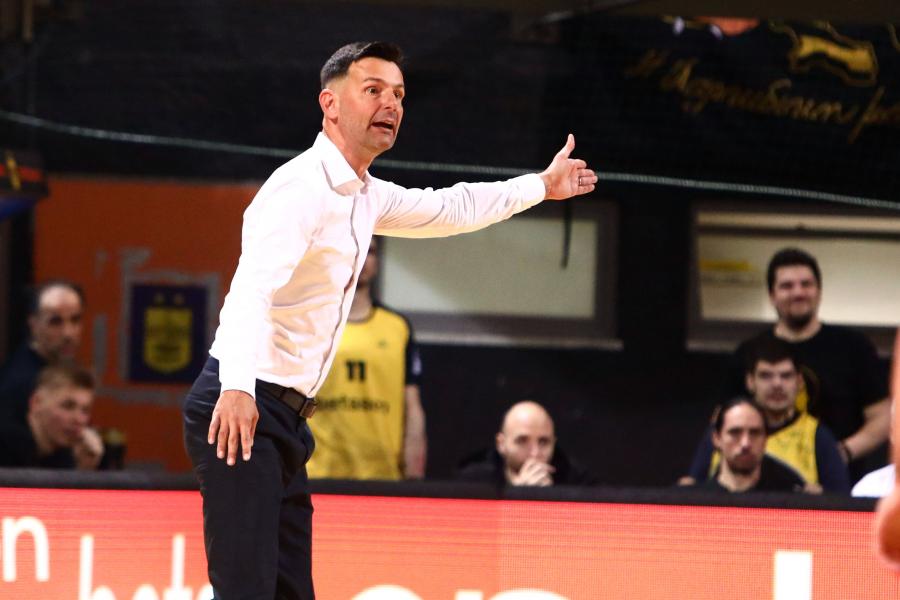 Μίλιτσιτς: «Μένουμε ταπεινοί, δεχόμαστε “χτυπήματα” από παντού, από προπαγάνδα και ΜΜΕ»