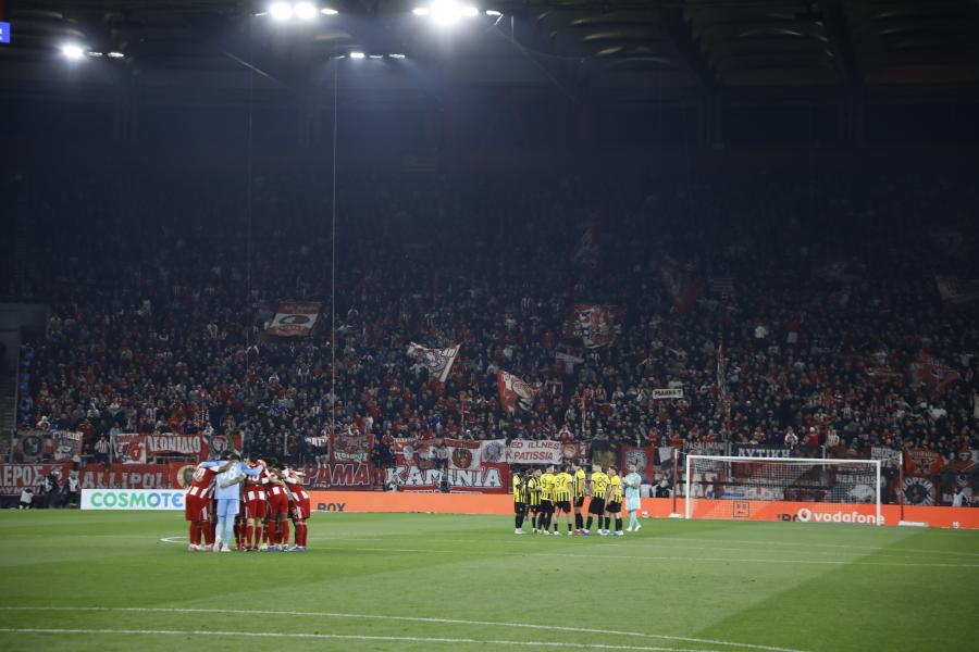 Αποδοκιμασίες στο ημίχρονο του ντέρμπι για τον Ολυμπιακό