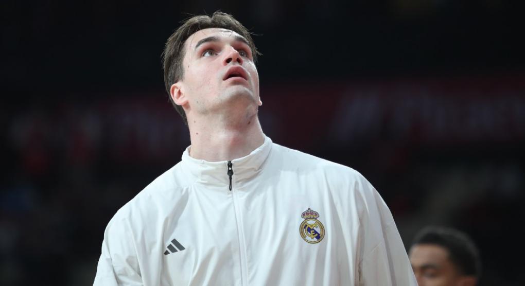 Χεζόνια: «Στα εκτός έδρας ματς με Ολυμπιακό και Φενέρ παρατήρησα πολλά άδεια καθίσματα...»