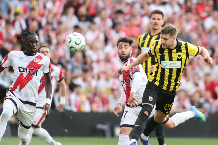 Το δοκάρι του Βάργκα και η απίστευτη ευκαιρία της ΑΕΚ (vid)