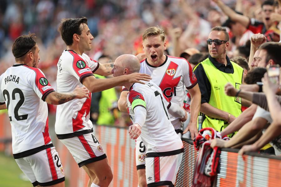 Ο προπονητής της Ράγιο είχε... ζητήσει από τους παίκτες του νίκη με σκορ 3-0 απέναντι στην ΑΕΚ!