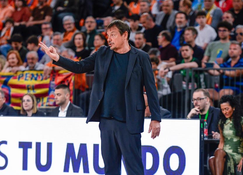 Αταμάν: «Η Βαλένθια θα κέρδιζε και τους... Λέικερς - Δεν υπάρχει σεβασμός στους προπονητές, ελάτε να δείτε τα αποδυτήρια»