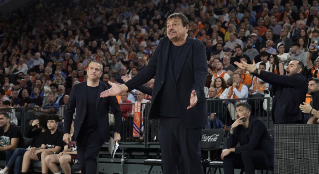 Ο Παναθηναϊκός δεν πήρε τάιμ άουτ σε όλο το δεύτερο ημίχρονο!