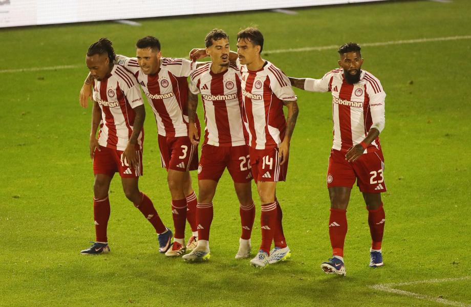 Απίθανο λάθος του Γεντβάι και 1-0 ο Ολυμπιακός με τον Ζέλσον Μαρτίνς (vid)