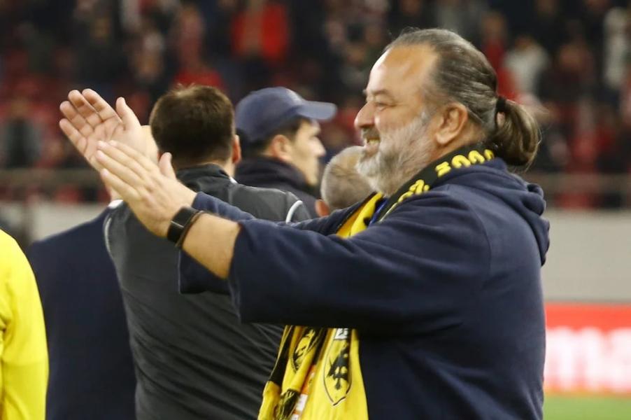 Φέρνει το πρωτάθλημα στην ΑΕΚ και ο Ηλιόπουλος τον… χρυσώνει - 2.5 εκατ. στον MVP!