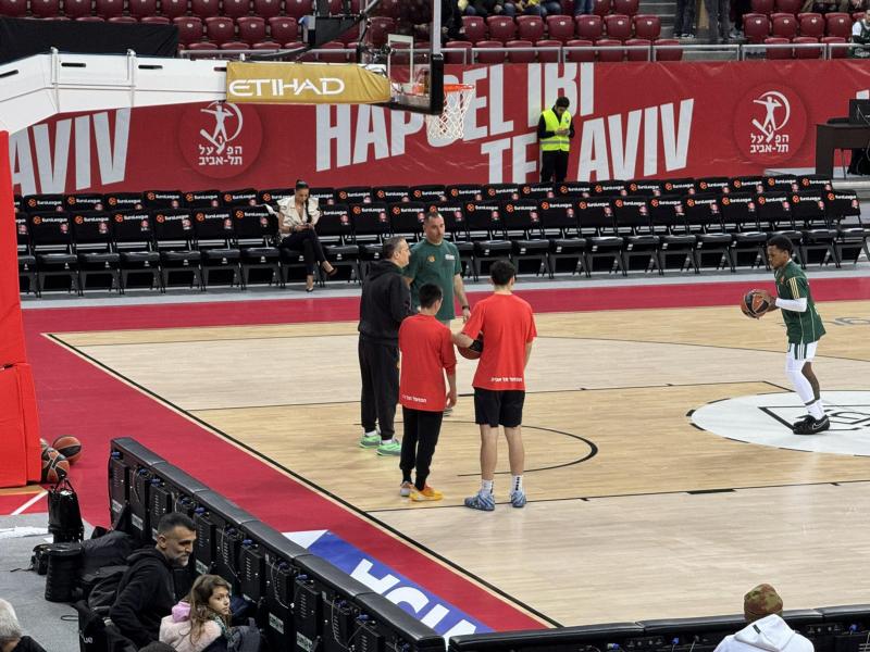 Από νωρίς... πράσινο το γήπεδο στη Σόφια! (vid)