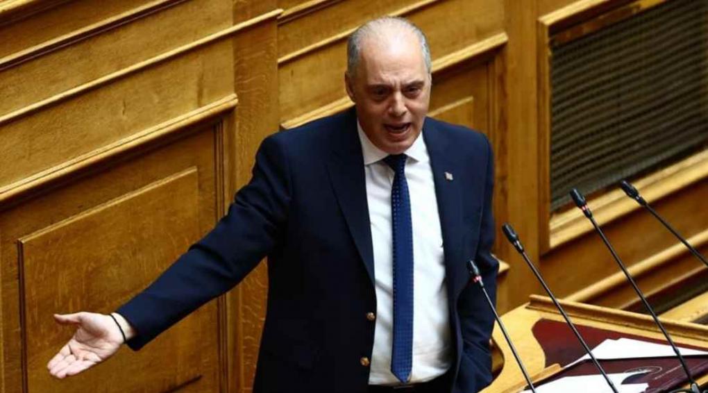 Επίθεση Βελόπουλου σε Πέρκα: «Μπέγκα - Μπέγκα να πάτε να πείτε στο χωριό σας» - «Αυτή ήταν και είναι η ακροδεξιά»