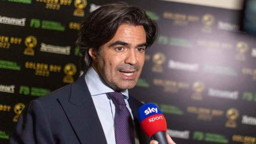 Στην Ελλάδα εκτάκτως ο μάνατζερ κορυφαίου παίκτη του Ολυμπιακού - Σκάει αποχώρηση