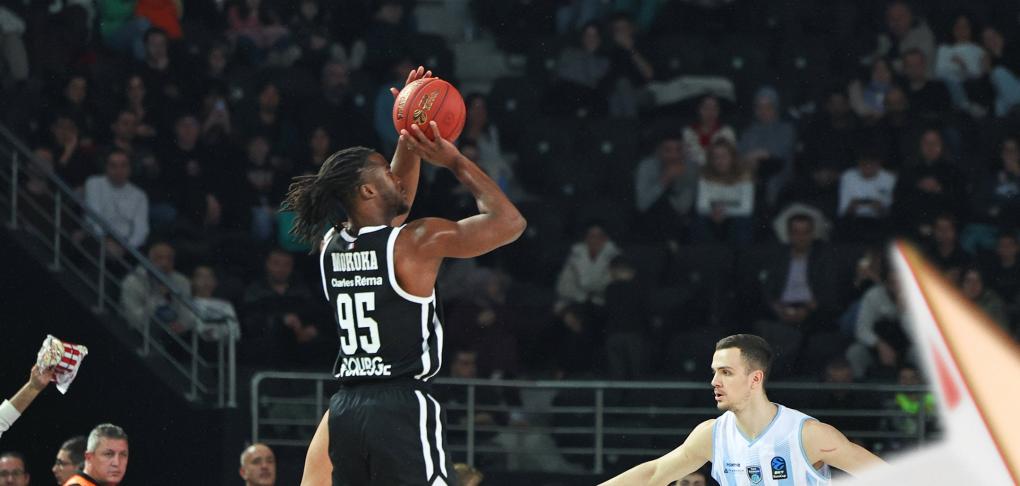 Toυρκ Τέλεκομ - Μπουργκ 73-76