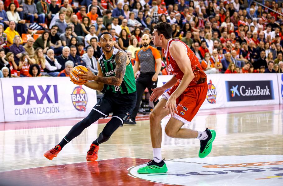 Μπανταλόνα: Εκτός έδρας ήττα από την Μανρέσα πριν την ΑΕΚ