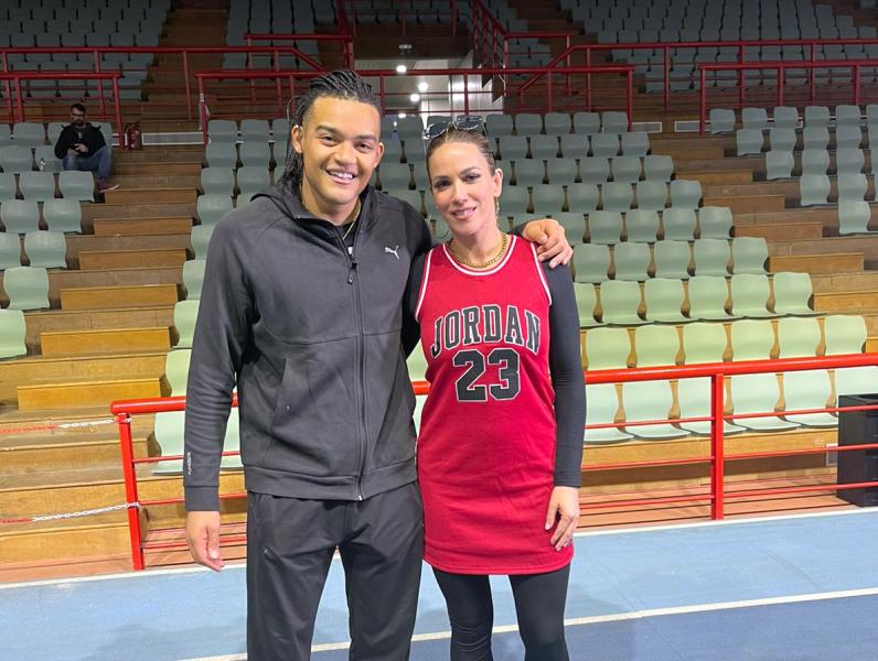 Ο Εμμανουήλ Καραλής καλεσμένος στο «f+ZHN» της Κατερίνας Στικούδη