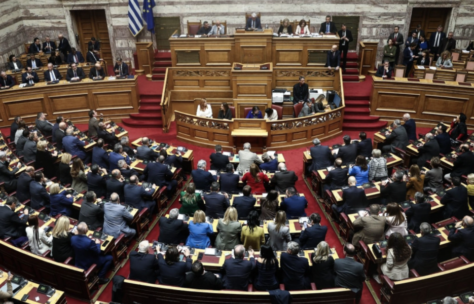 Ασυμβίβαστο υπουργών - βουλευτών: Πώς και πότε μπορεί να εφαρμοστεί η πρόταση Μητσοτάκη