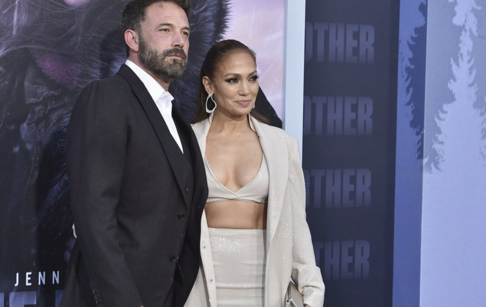 Ο Μπεν Άφλεκ χαρίζει στην Τζένιφερ Λόπεζ το μερίδιό του από την έπαυλή τους αξίας 60 εκατ. δολαρίων