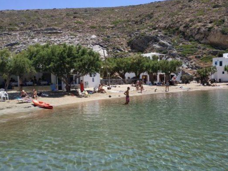 2ο στον κόσμο: Στο ελληνικό νησί-έκπληξη που σαρώνει φέτος σε κρατήσεις, δεν θα πέφτει καρφίτσα το καλοκαίρι