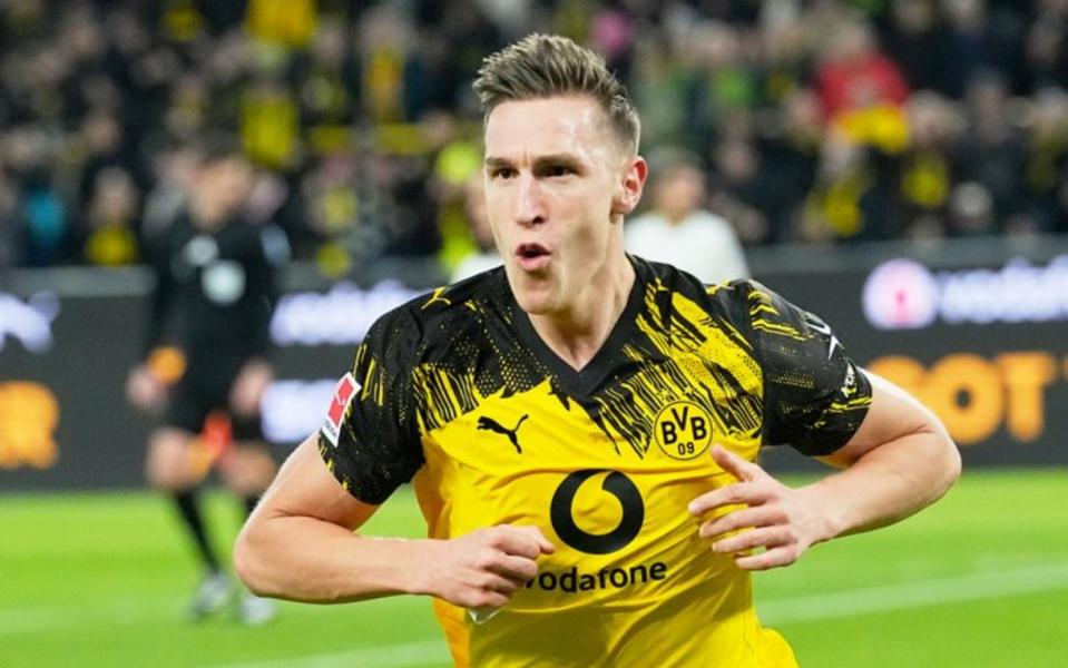 Συνεχίζει στη Ντόρτμουντ έως το 2031 ο Σλότερμπεκ