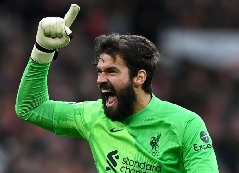 Σκέψεις για Άλισον στη Λίβερπουλ - «Σφήνα» της Γιουβέντους με 3ετές