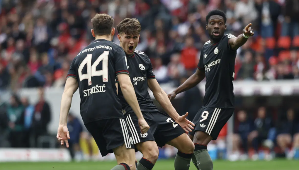 Bundesliga: Το παιχνίδι τελειώνει μόνο όταν... το πει η Μπάγερν! (vids)