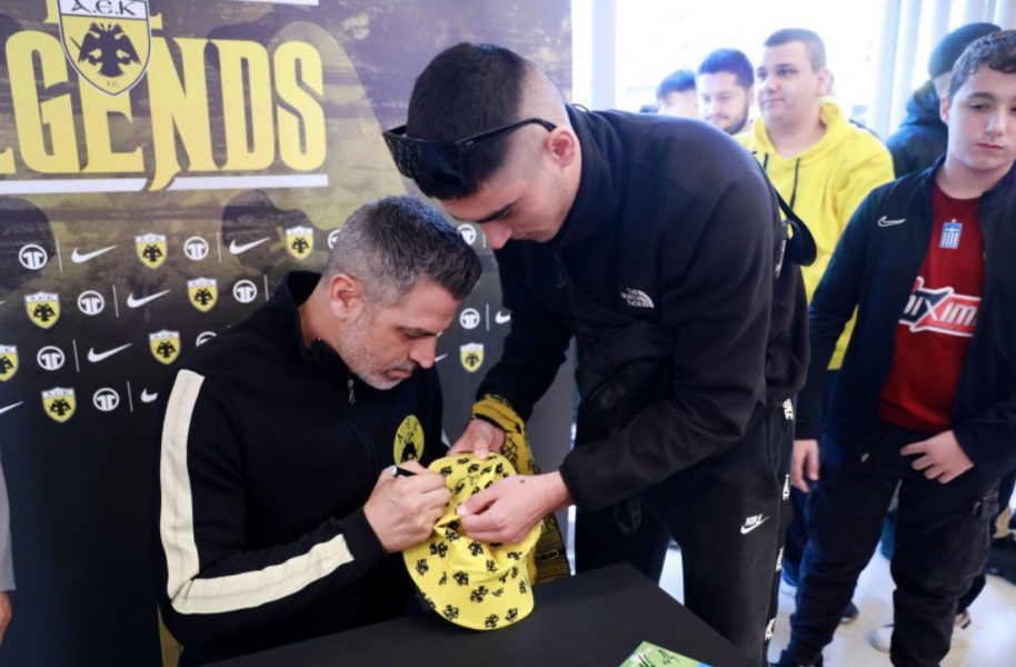 Ζήκος: «Η ΑΕΚ μπορεί την ανατροπή και έχει τις περισσότερες πιθανότητες»